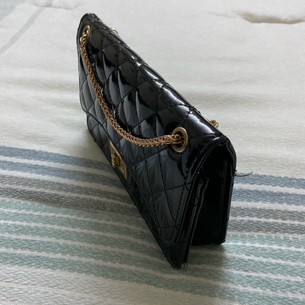 Small Rectangular Crossbody Bag - Black Color - Picture 2 of 6